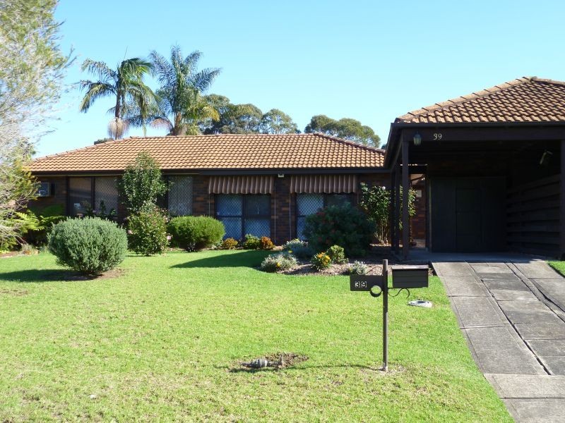 Macquarie Fields NSW 2564