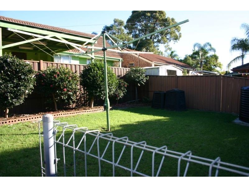Macquarie Fields NSW 2564