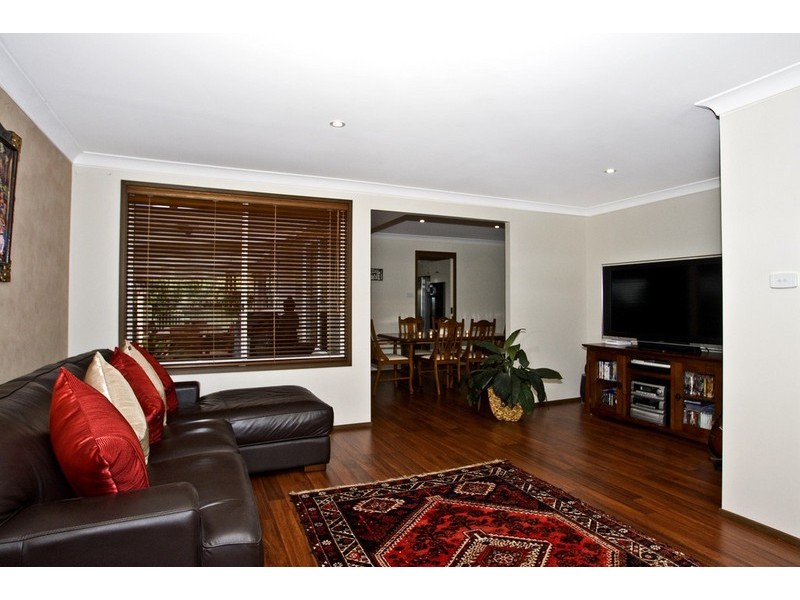 Ambarvale NSW 2560