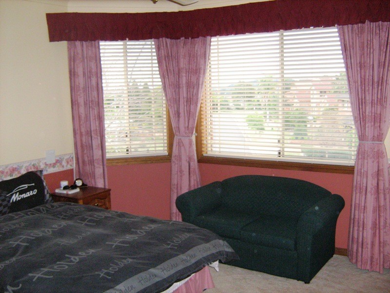 Glen Alpine NSW 2560