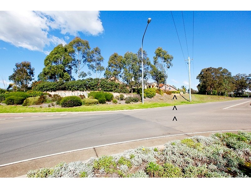 6 Dovedale Close, Glen Alpine NSW 2560