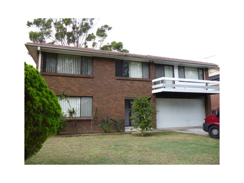 24 Groundsel Avenue, Macquarie Fields NSW 2564