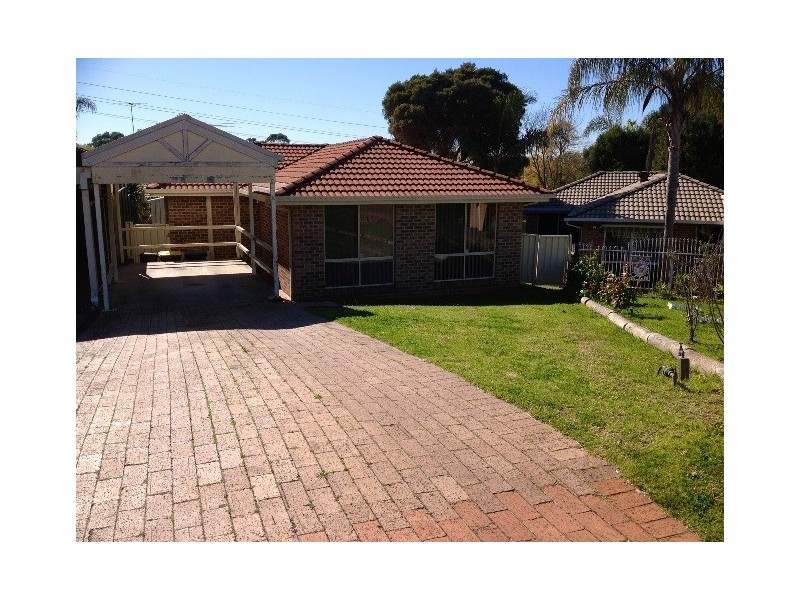 12 Ferrari Place, Ingleburn NSW 2565