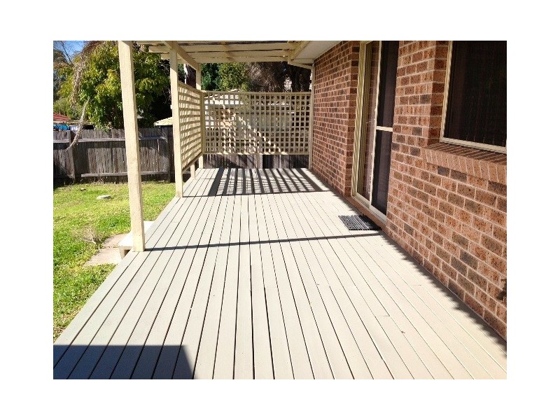 12 Ferrari Place, Ingleburn NSW 2565
