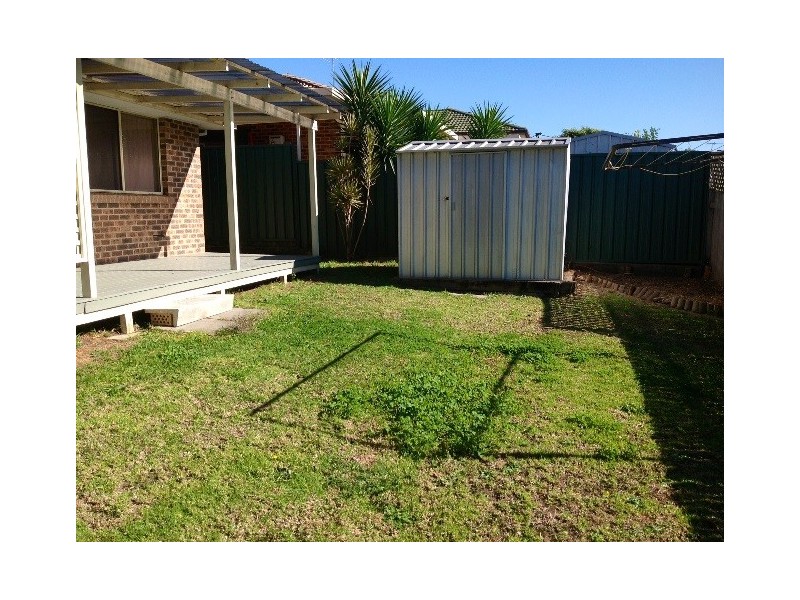 12 Ferrari Place, Ingleburn NSW 2565