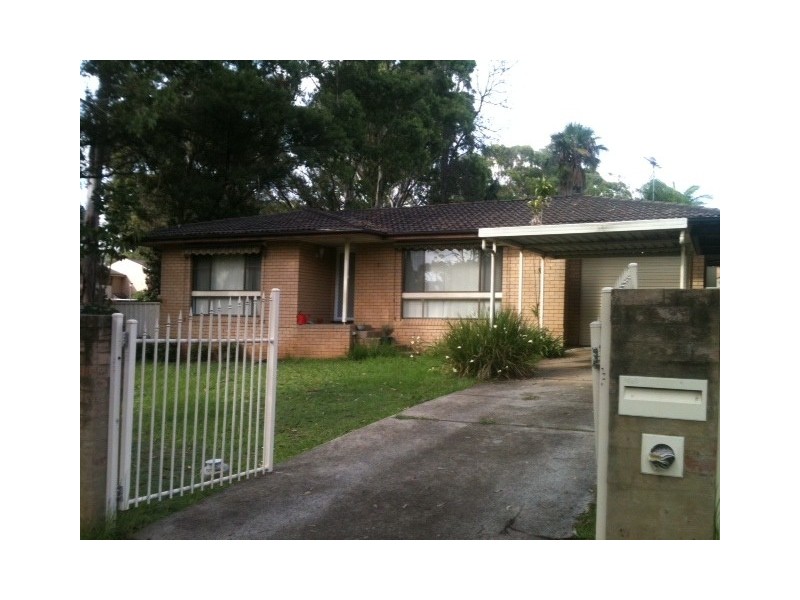 9 Sandra Place, Ingleburn NSW 2565