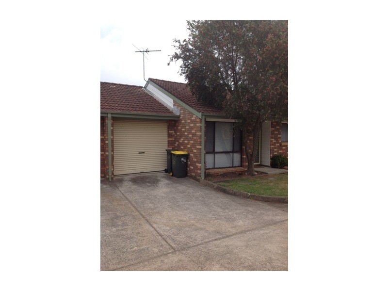 16/16 Bensley Road, Macquarie Fields NSW 2564