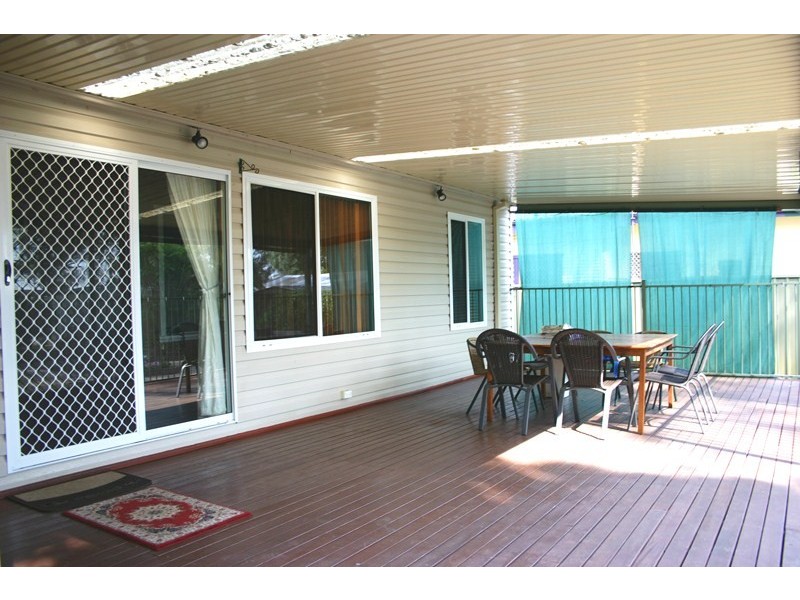 17 Matthews Square, Ingleburn NSW 2565
