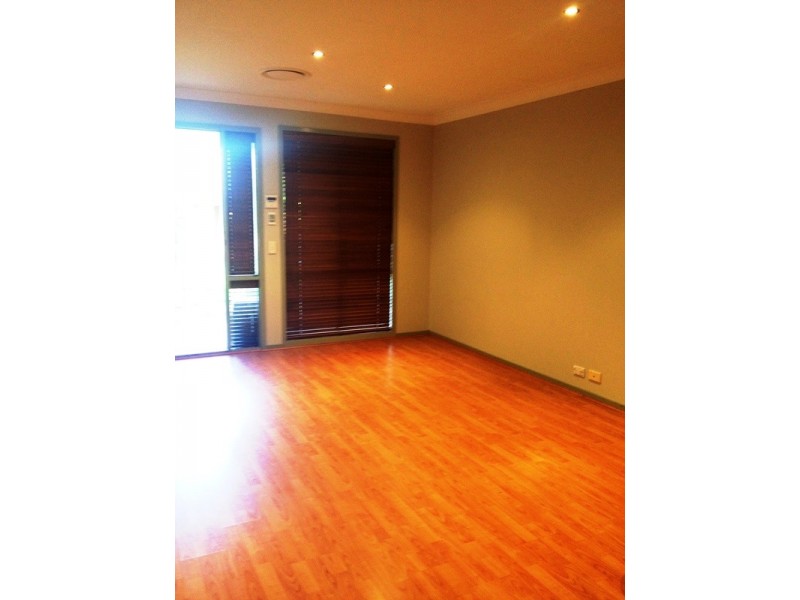 5 Tindal Way, Mount Annan NSW 2567