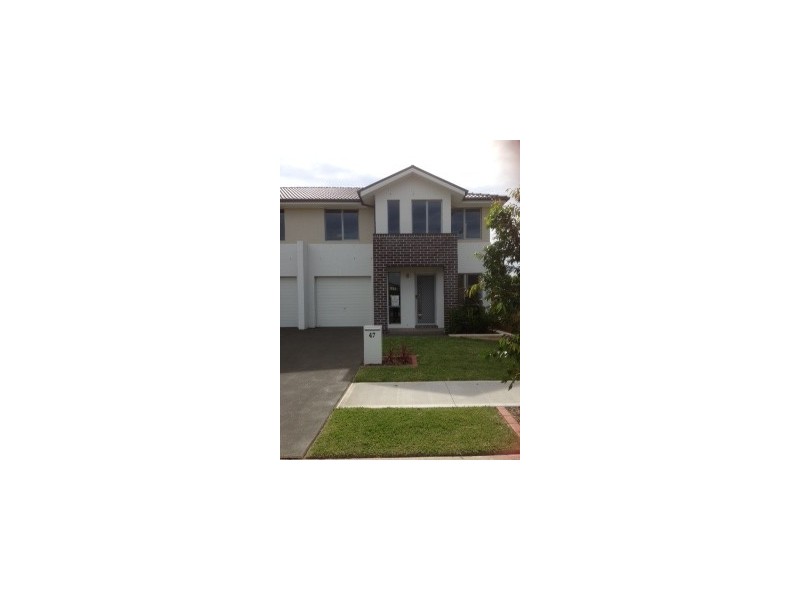 47 Sovereign Circuit, Glenfield NSW 2167