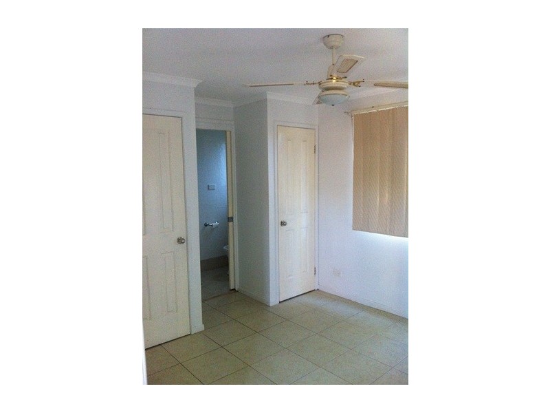 12a Leyland Place, Ingleburn NSW 2565