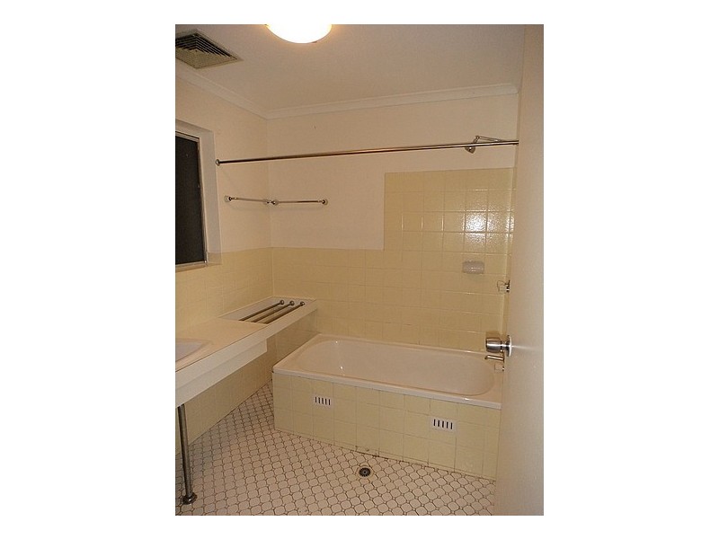 3/83 Saywell Road, Macquarie Fields NSW 2564