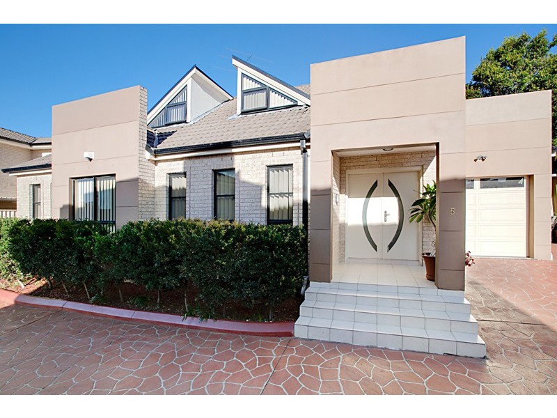 5/88-90 Belmont Road, Glenfield NSW 2167
