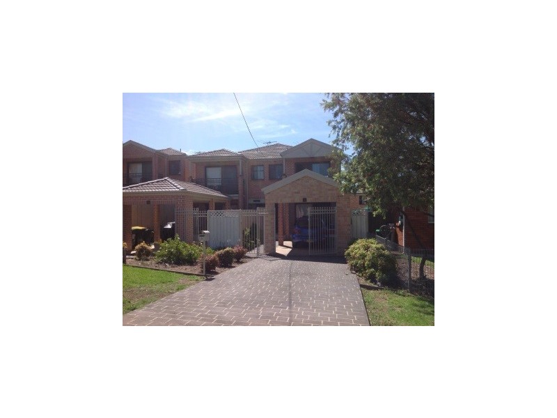 3 Aubrey Street, Ingleburn NSW 2565