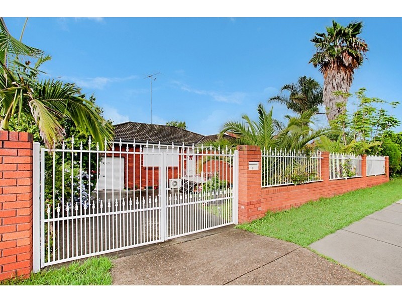 5 Colonial Street, Campbelltown NSW 2560