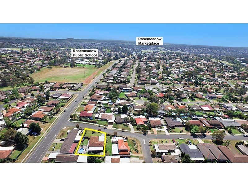 89 Hamlet Crescent, Rosemeadow NSW 2560