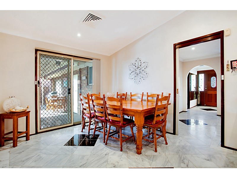 19 Granite Place, Eagle Vale NSW 2558