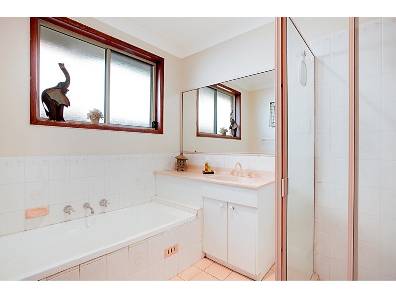 19 Granite Place, Eagle Vale NSW 2558