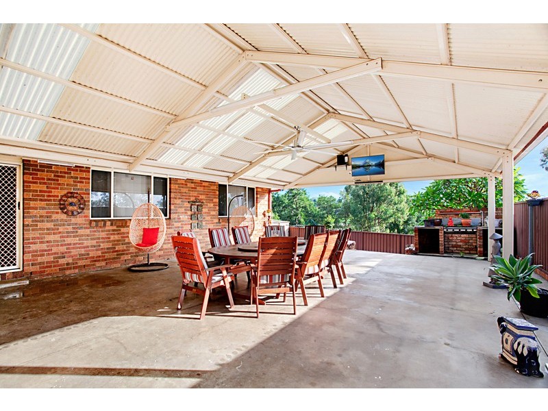 19 Granite Place, Eagle Vale NSW 2558