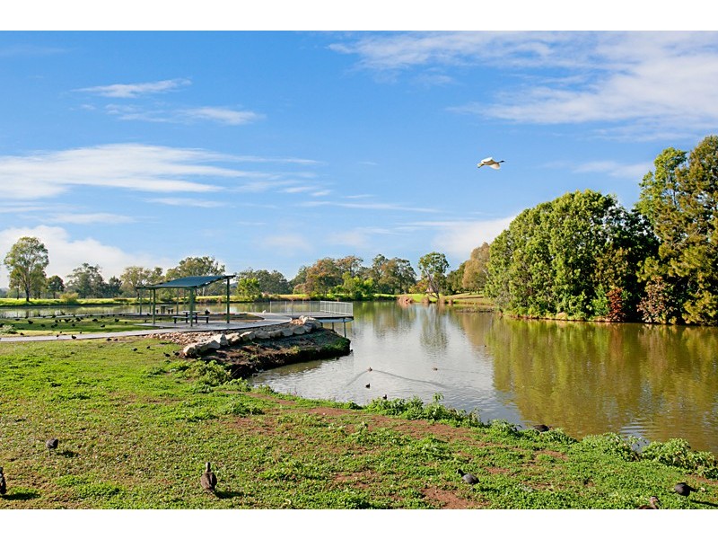 19 Granite Place, Eagle Vale NSW 2558
