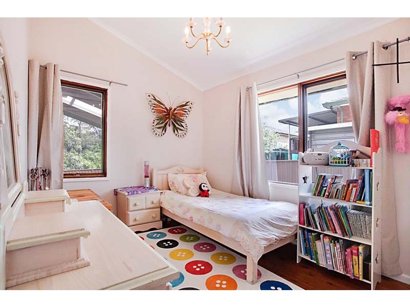 25 Bungonia Road, Leumeah NSW 2560