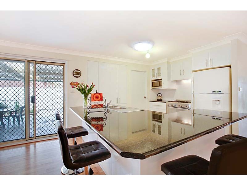 17 Lavender Court, St Helens Park NSW 2560