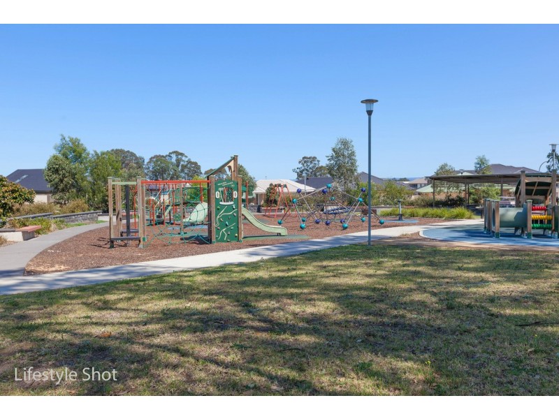 16 Victor Street, Gregory Hills NSW 2557