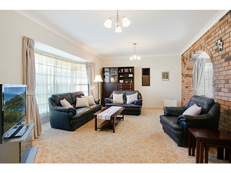 11 Corunna Avenue, Leumeah NSW 2560