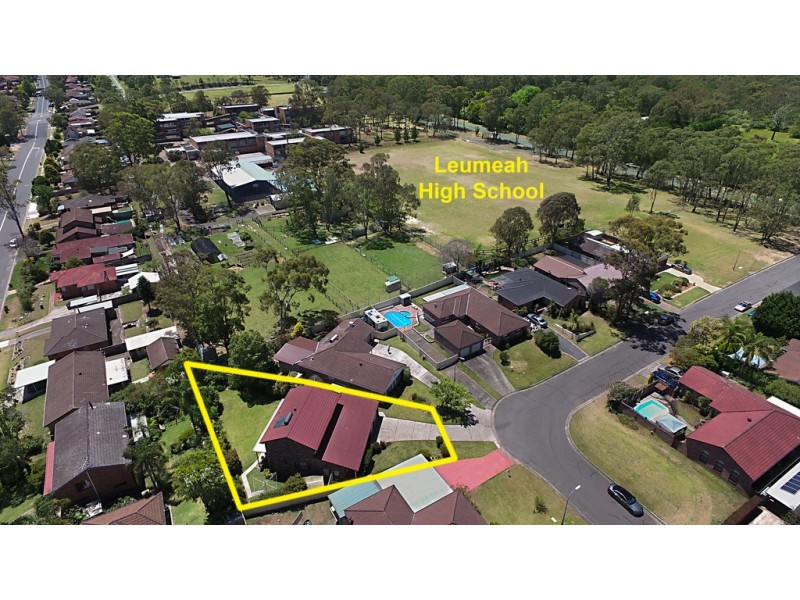 11 Corunna Avenue, Leumeah NSW 2560