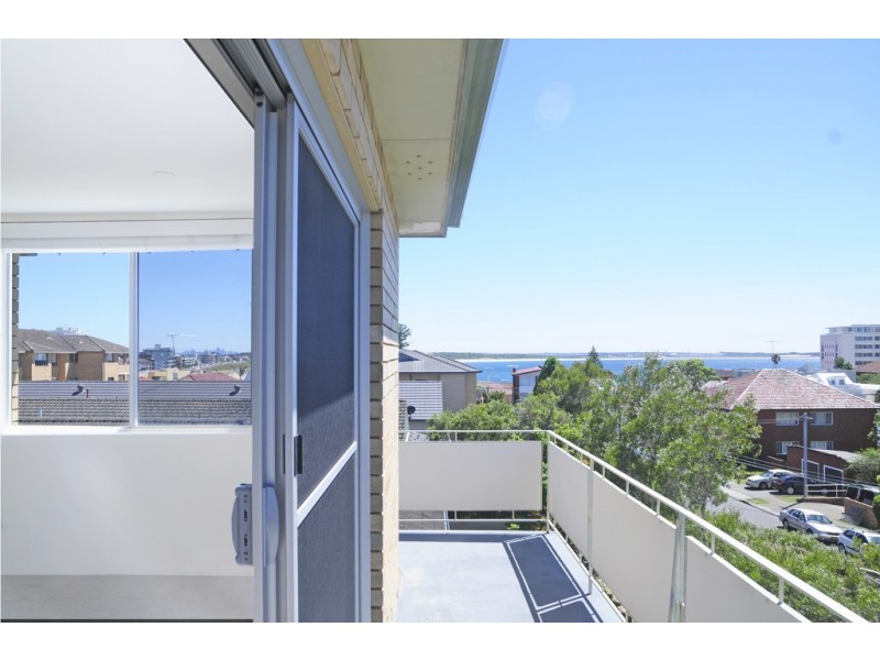 18/7-9 Parramatta Street, Cronulla NSW 2230