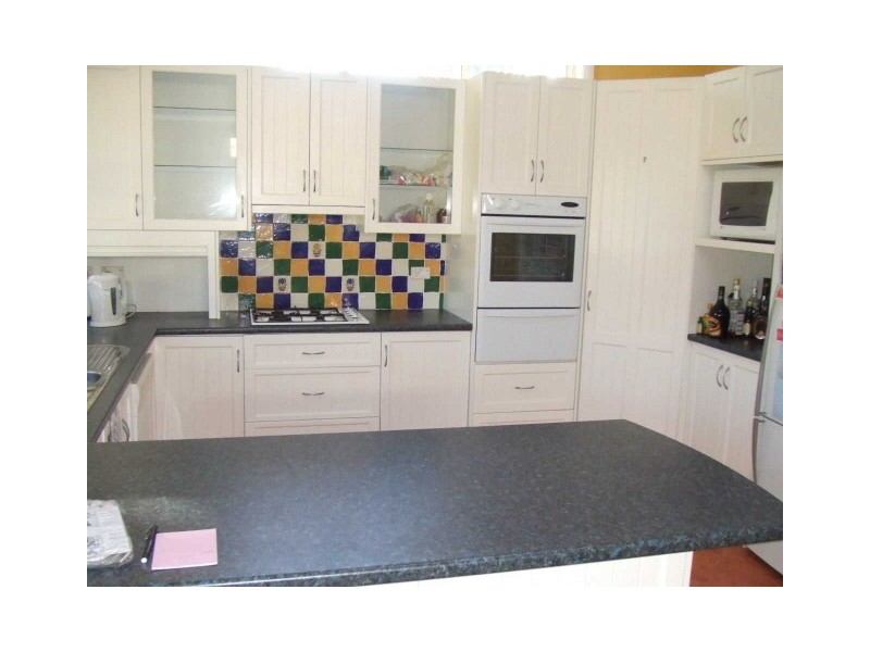 8 Yuruga Ave, Caringbah NSW 2229