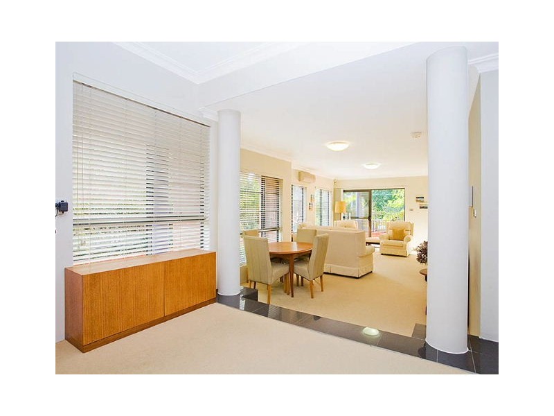 2/8 Allison Rd, Cronulla NSW 2230