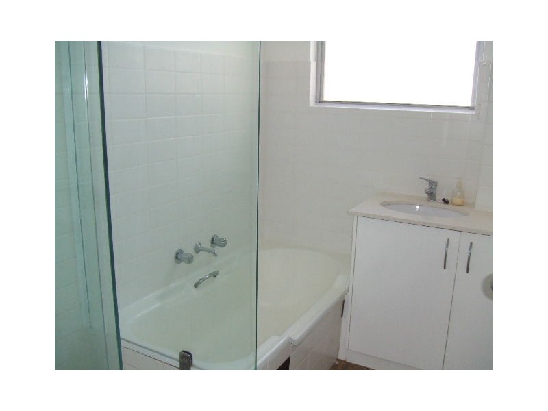 17/9-11  Ewos Pde, Cronulla NSW 2230