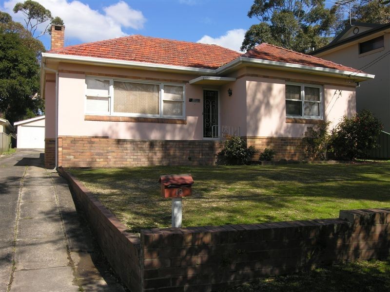 18 Bass Street, Dolans Bay NSW 2229