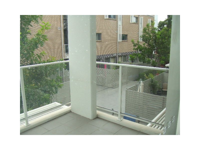 15/137-143 Willarong Rd, Caringbah NSW 2229