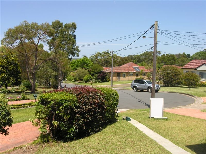 2 Binalong, Caringbah NSW 2229