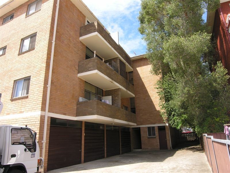 8/30 President Ave, Kogarah NSW 2217