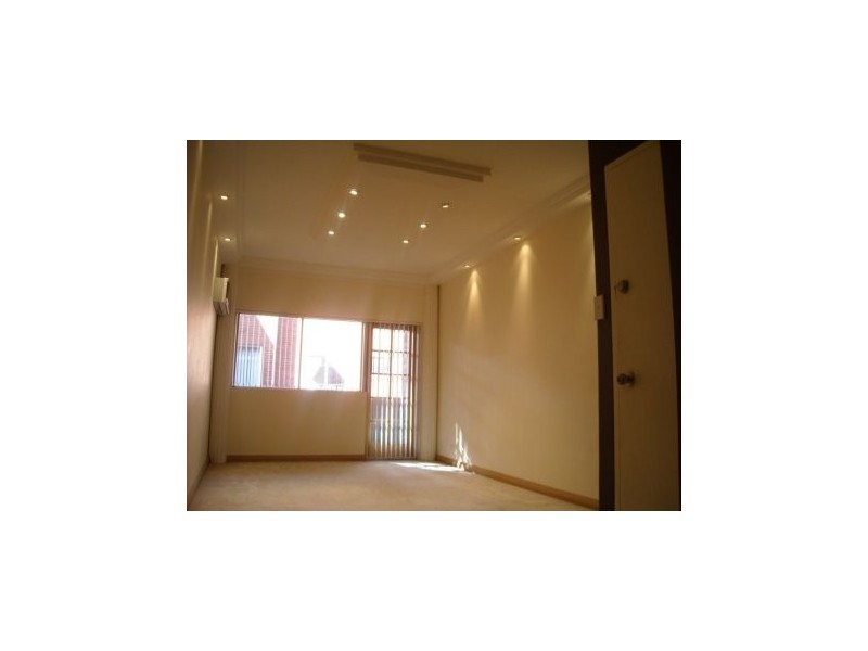 8/30 President Ave, Kogarah NSW 2217