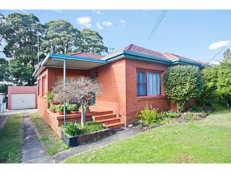 28 Gundain Ave, Kirrawee NSW 2232