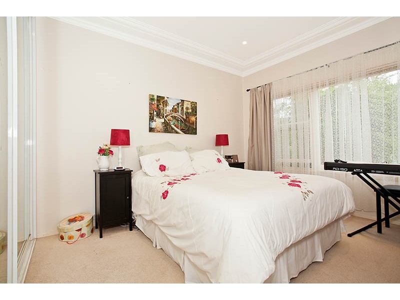 28 Gundain Ave, Kirrawee NSW 2232