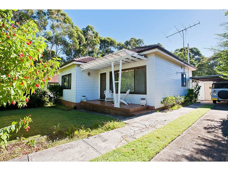 15 Paddison Ave, Gymea NSW 2227