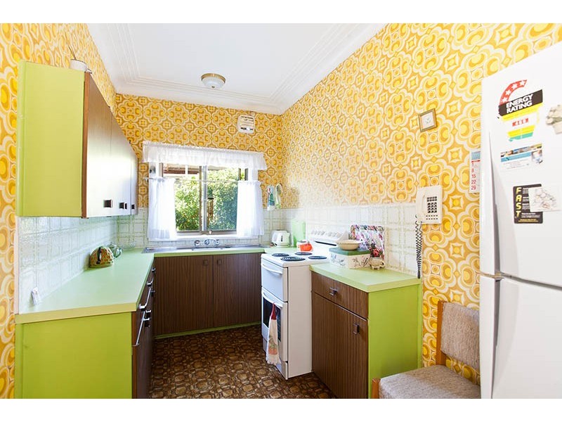 15 Paddison Ave, Gymea NSW 2227