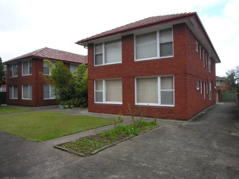 8/24 Albyn St, Bexley NSW 2207