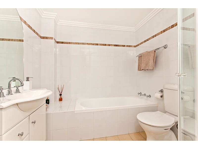 28/27 The Esplanade, Cronulla NSW 2230