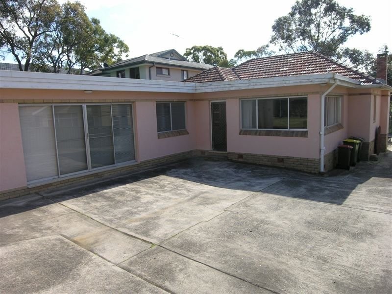 18 Bass Street, Dolans Bay NSW 2229