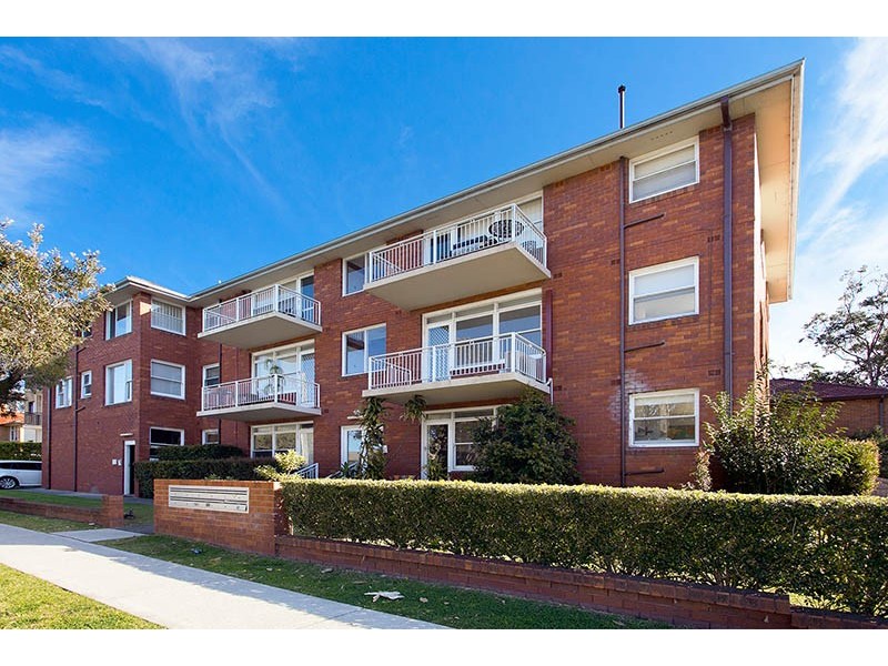 1/106 Kingsway, Woolooware NSW 2230