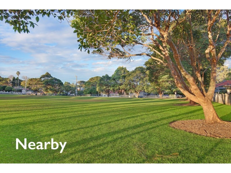 8 The Circle, Narraweena NSW 2099