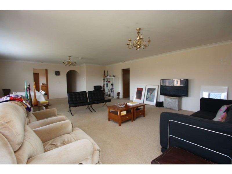 18/90 HOWARD AVENUE, Dee Why NSW 2099