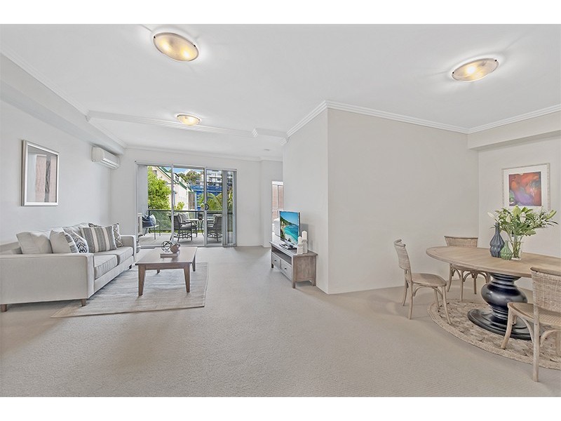 19/11-13 Oaks Avenue, Dee Why NSW 2099