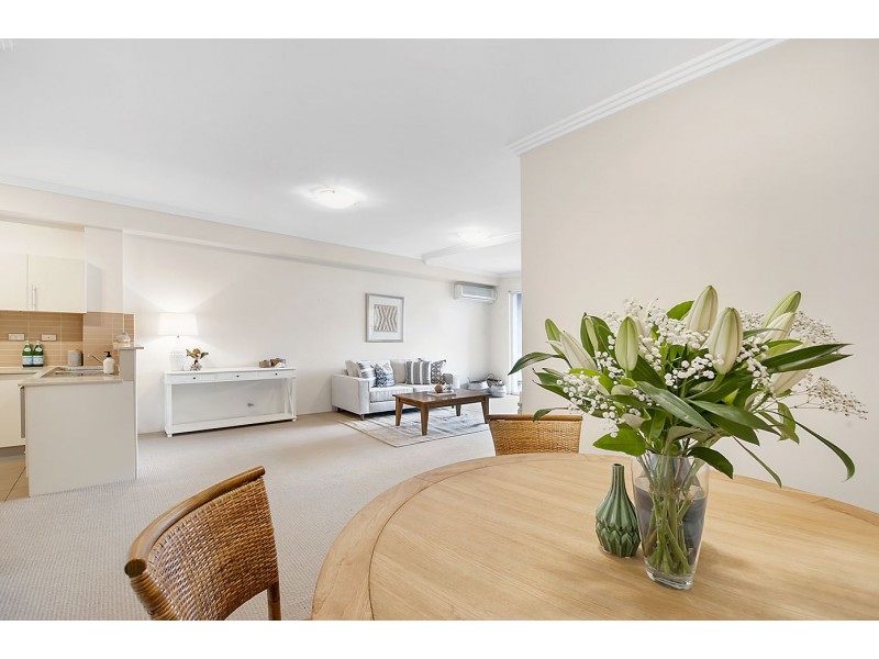 19/11-13 Oaks Avenue, Dee Why NSW 2099